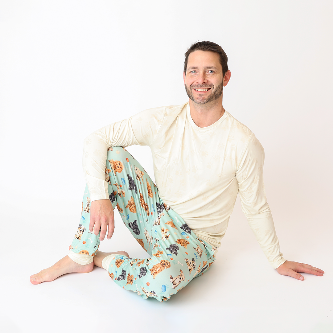 Friends FUR Ever Men's Two Piece Lounge Set