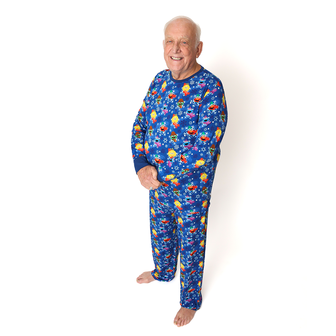 Sesame Snowflakes Men's Two Piece Lounge Set | Sesame Street