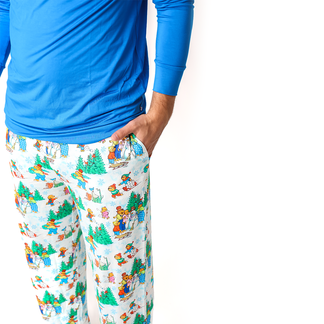 A Berenstain Bears™ Winter Mens Lounge Set