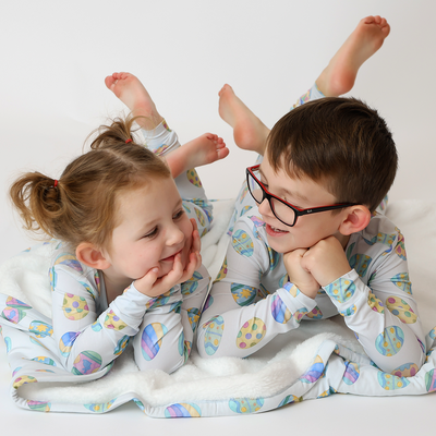 Good Egg PLUSH Kids Blanket (40x40)
