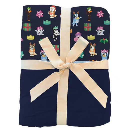 Heeler Holiday Cheer Family Bamboo Blanket (85x65) | Bluey™